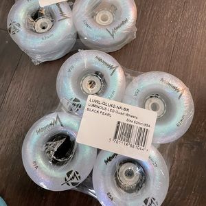 Luminous LED light up Quad wheels (8 pack)